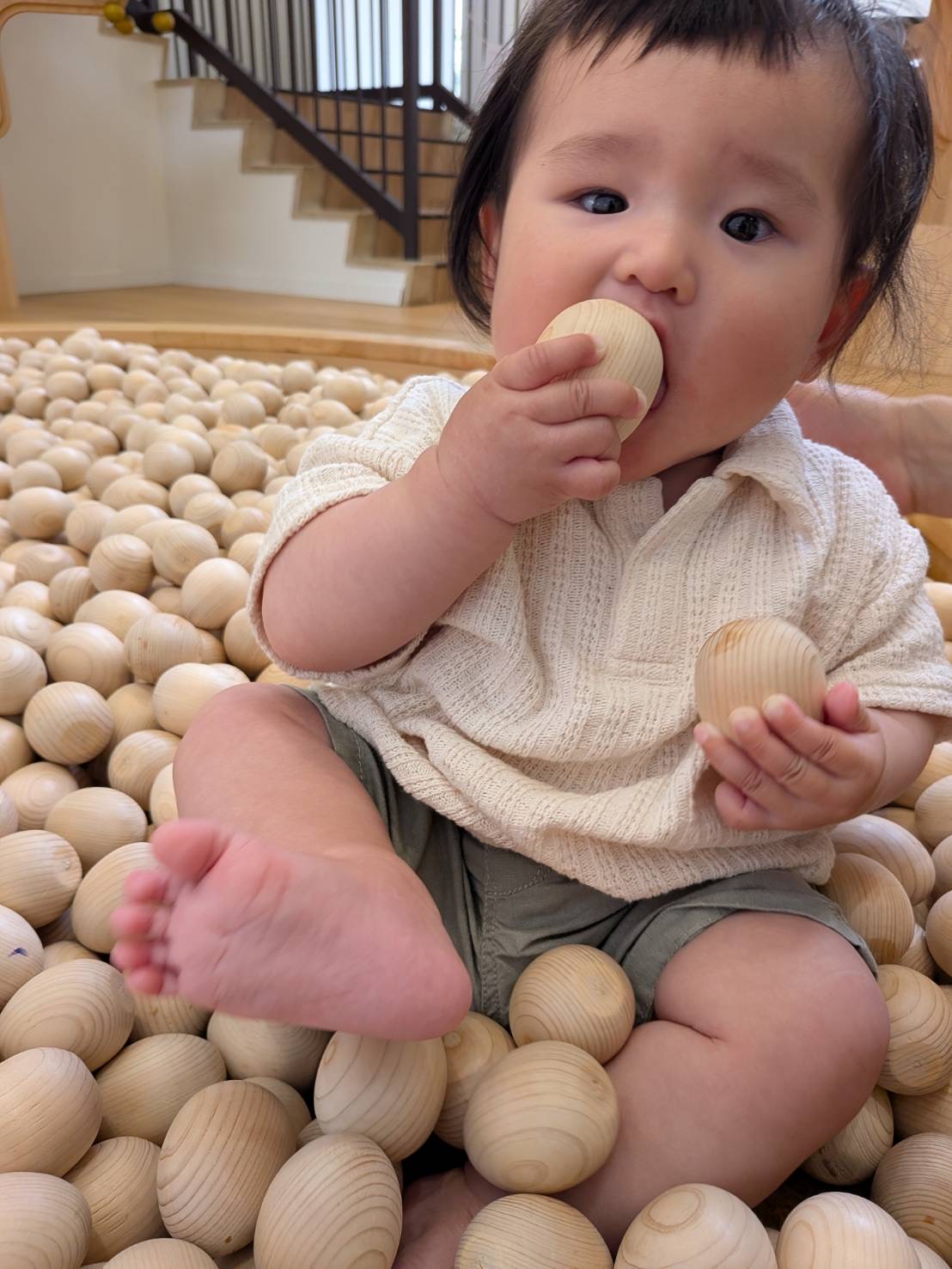 親子で遊ぶ館内の様子